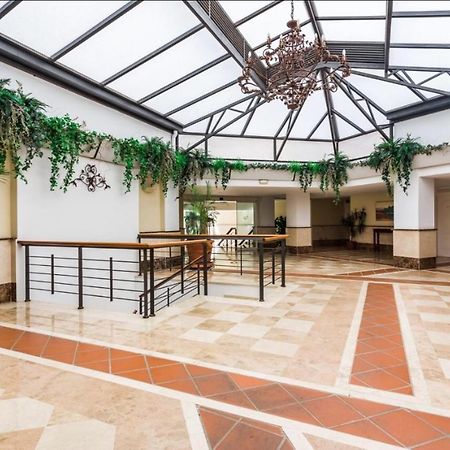 Terrazas De Banus Apartment Marbella Exterior photo