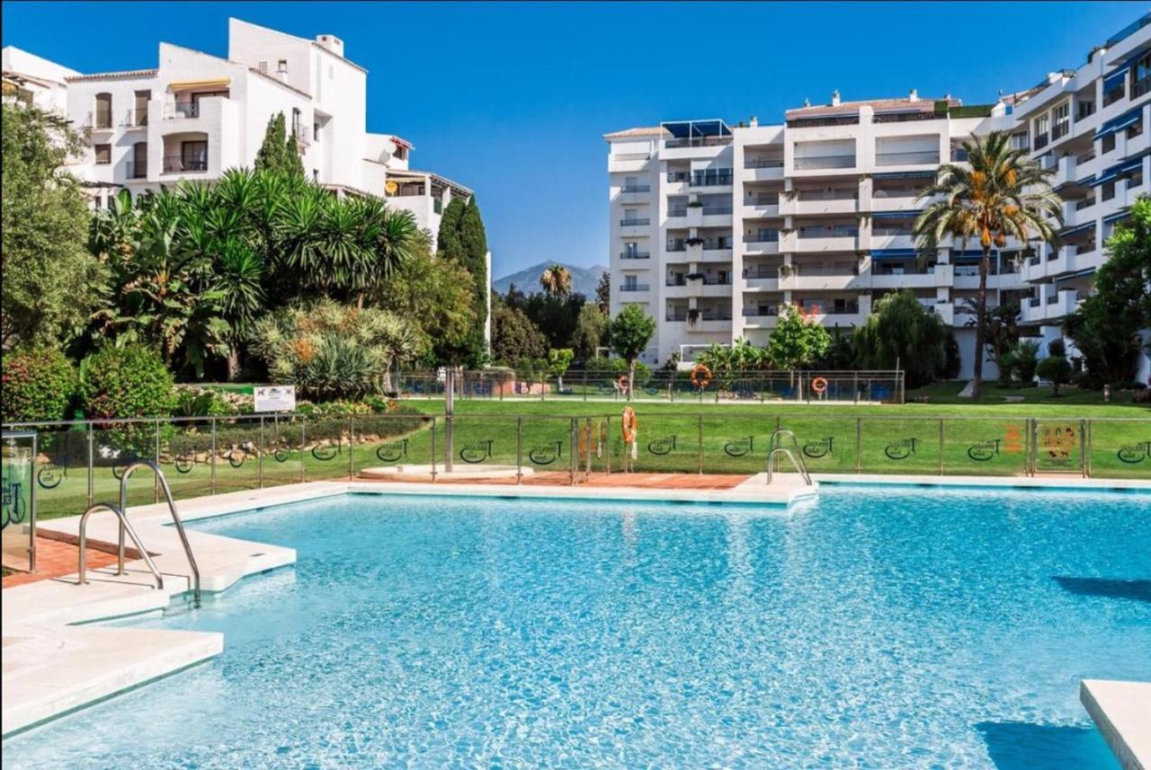 Terrazas De Banus Apartment Marbella Exterior photo